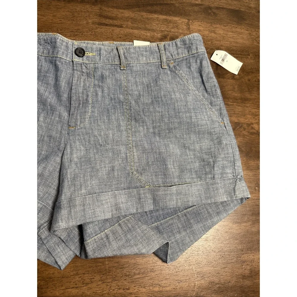 Gap Women's Cuffed Shorts in Chambray Cotton Sz 14 NWT NEW